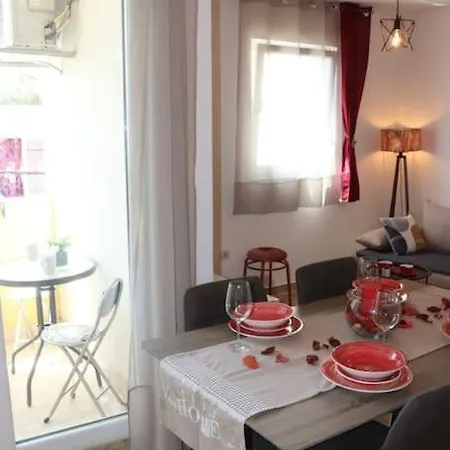 Kikaso - Near Mall Of Split, Free Parking Апартаменти Спліт