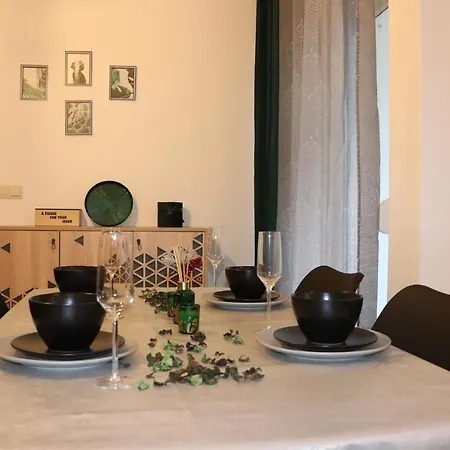 Kikaso - Near Mall Of Split, Free Parking Appartement *