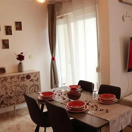 דירה Kikaso - Near Mall Of Split, Free Parking