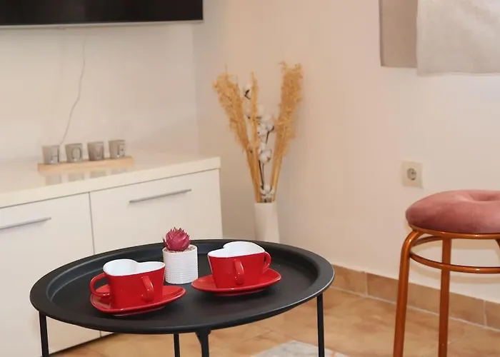 Kikaso - Near Mall Of Split, Free Parking * Split