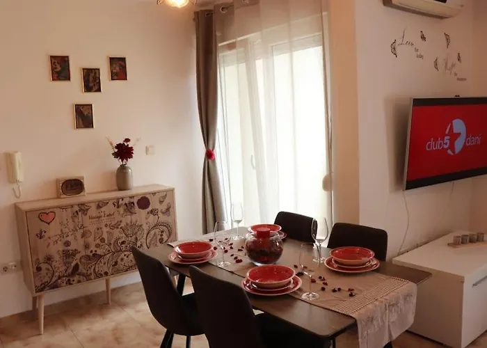 Lägenhet Kikaso - Near Mall Of Split, Free Parking